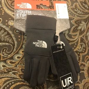 Boys The North Face gloves